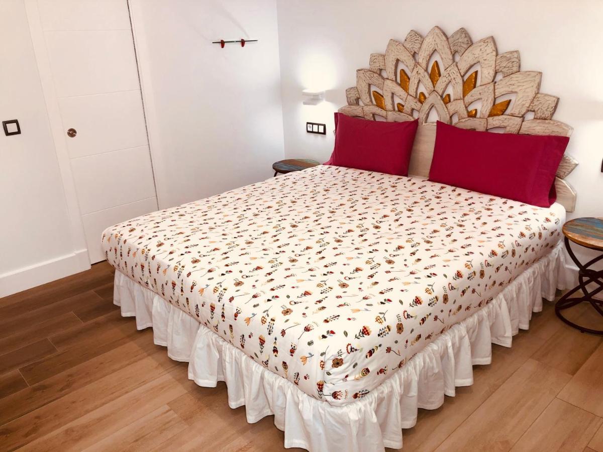 Hostal Casa Arco Iris 로스 카뇨스 데 메카 외부 사진