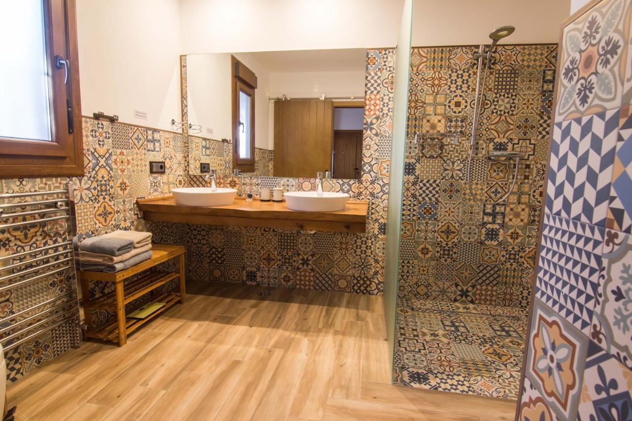 Hostal Casa Arco Iris 로스 카뇨스 데 메카 외부 사진
