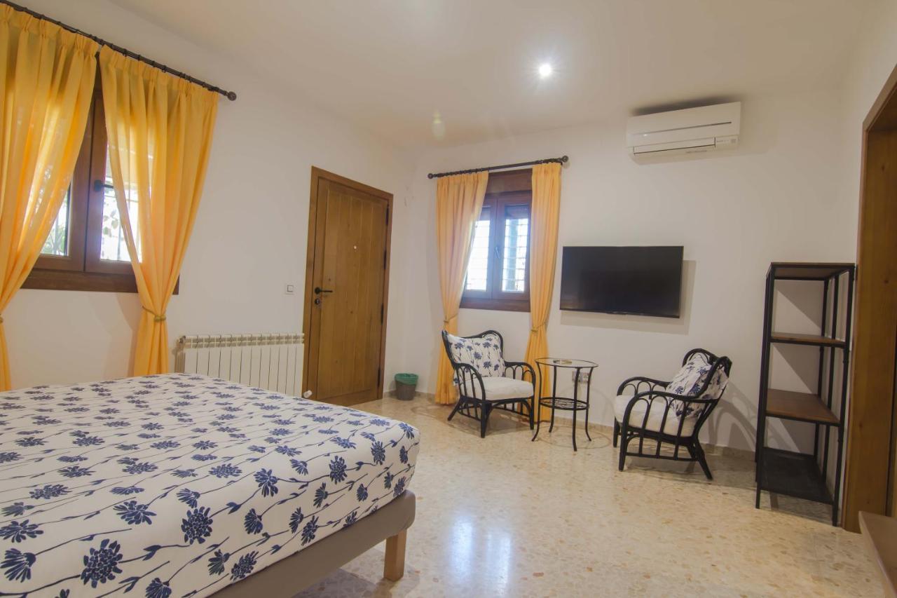 Hostal Casa Arco Iris 로스 카뇨스 데 메카 외부 사진