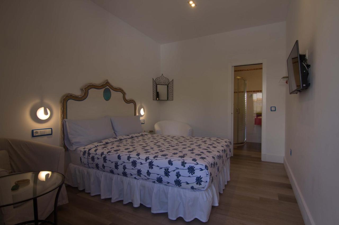 Hostal Casa Arco Iris 로스 카뇨스 데 메카 외부 사진