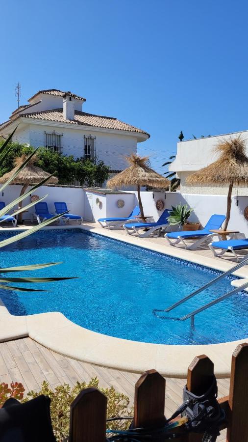 Hostal Casa Arco Iris 로스 카뇨스 데 메카 외부 사진