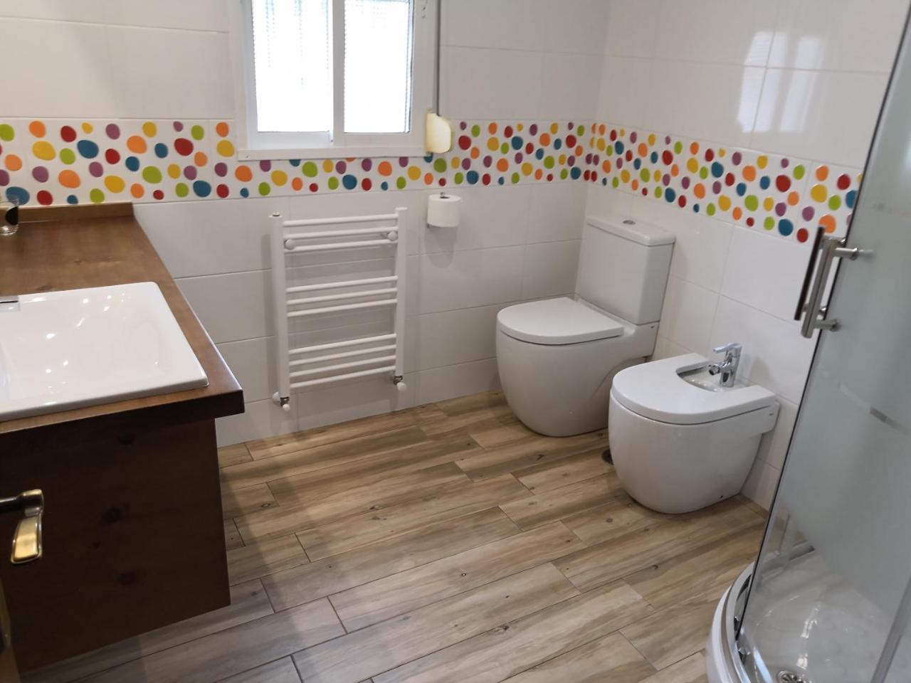 Hostal Casa Arco Iris 로스 카뇨스 데 메카 외부 사진